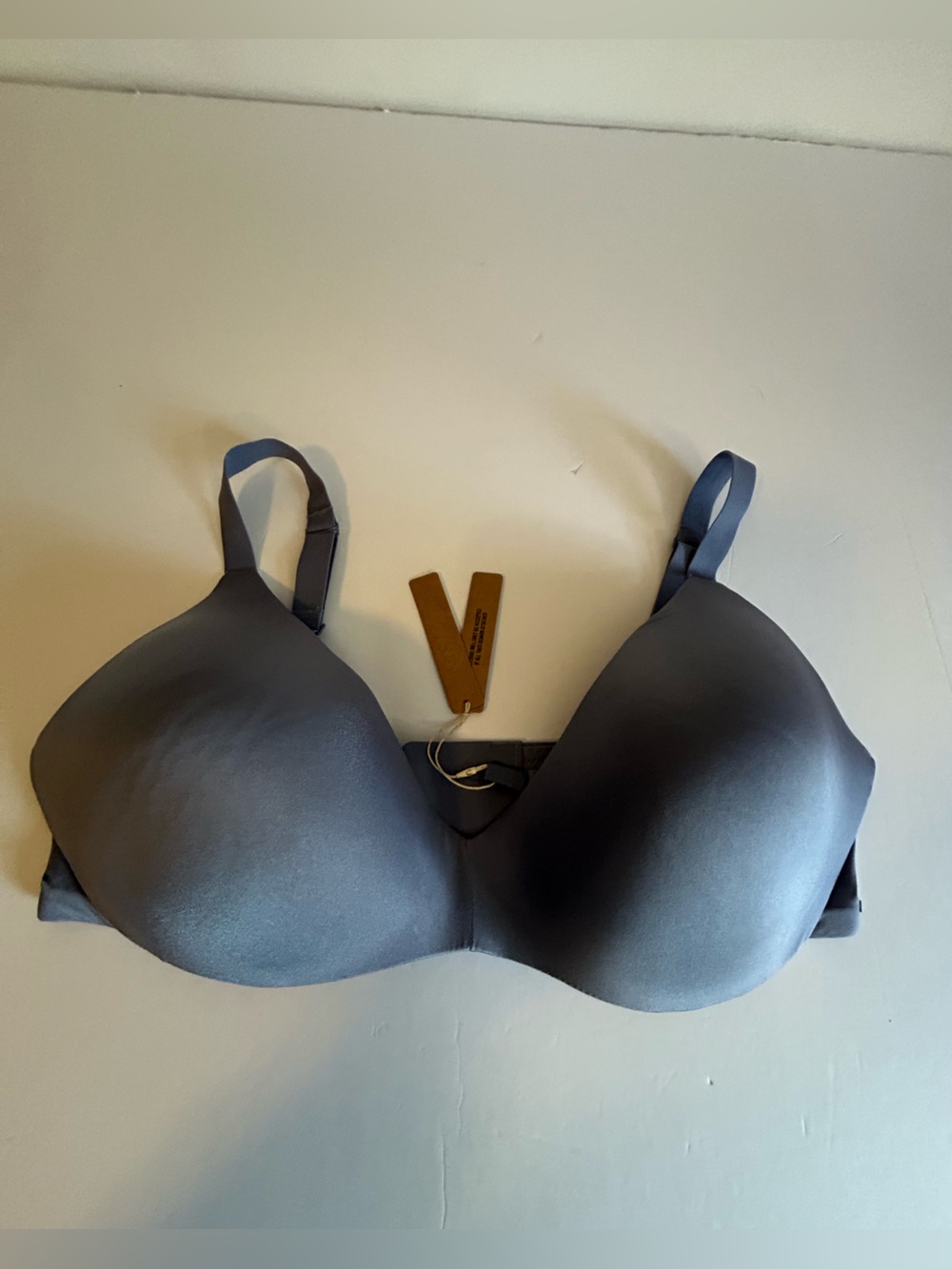 NWT SKIMS Wireless Moulded Bra - Slate blue gray